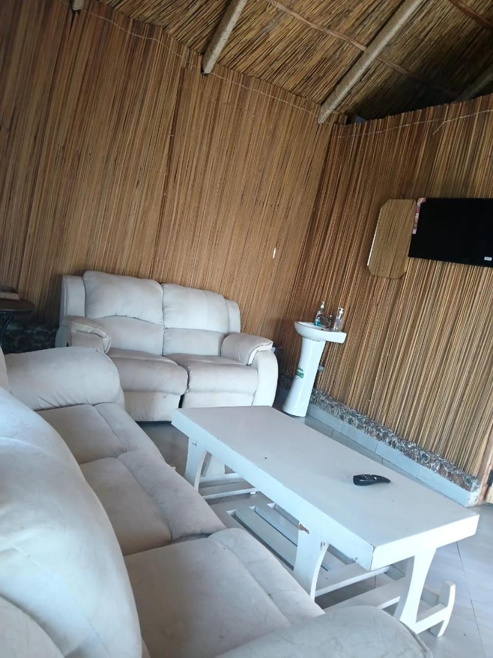 Ches Bay Resort Nangina Екстериор снимка